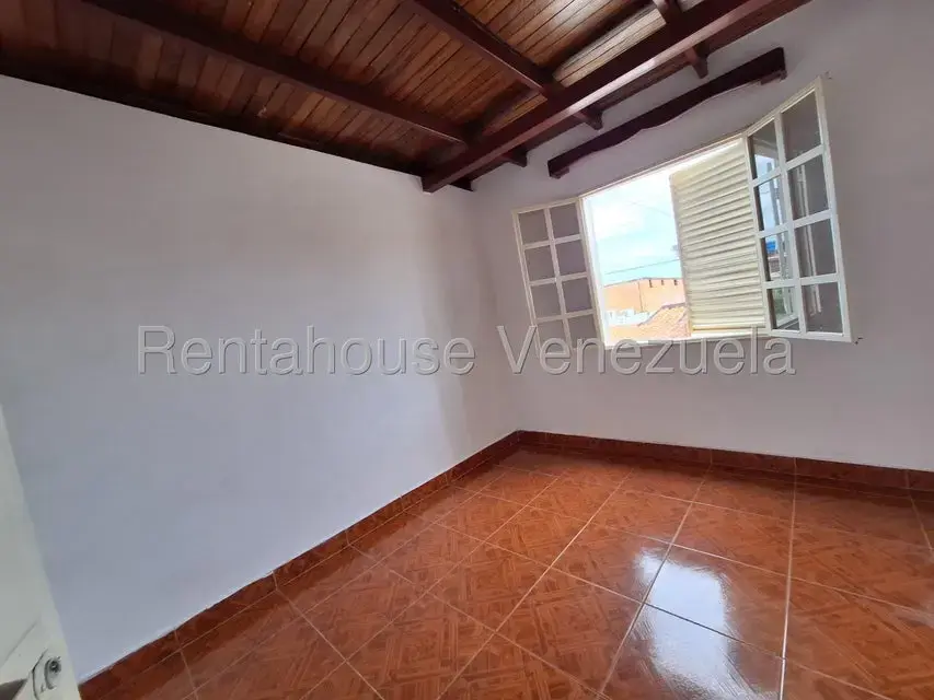 Casa (Duplex) en Venta en Piedra Azul, Lara - 35