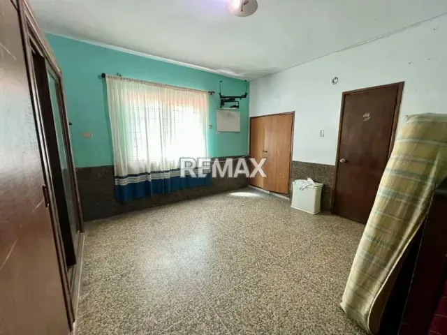 VENTA CASA CON TERRENO EN LA AV- MILAGRO - 2