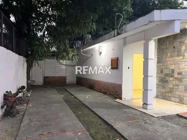Propiedad en venta con gran potencial comercial ubicada en el sector Banco Obrero - Acarigua - 11