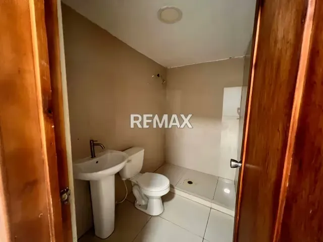 Propiedad en venta con gran potencial comercial ubicada en el sector Banco Obrero - Acarigua - 4