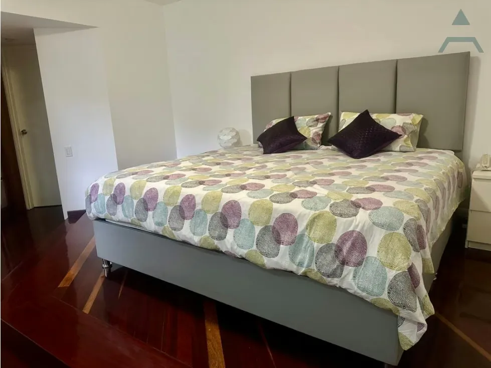 Se vende Apto 240m² 3h+s/3b+s/3p Colinas de Valle Arriba - 16
