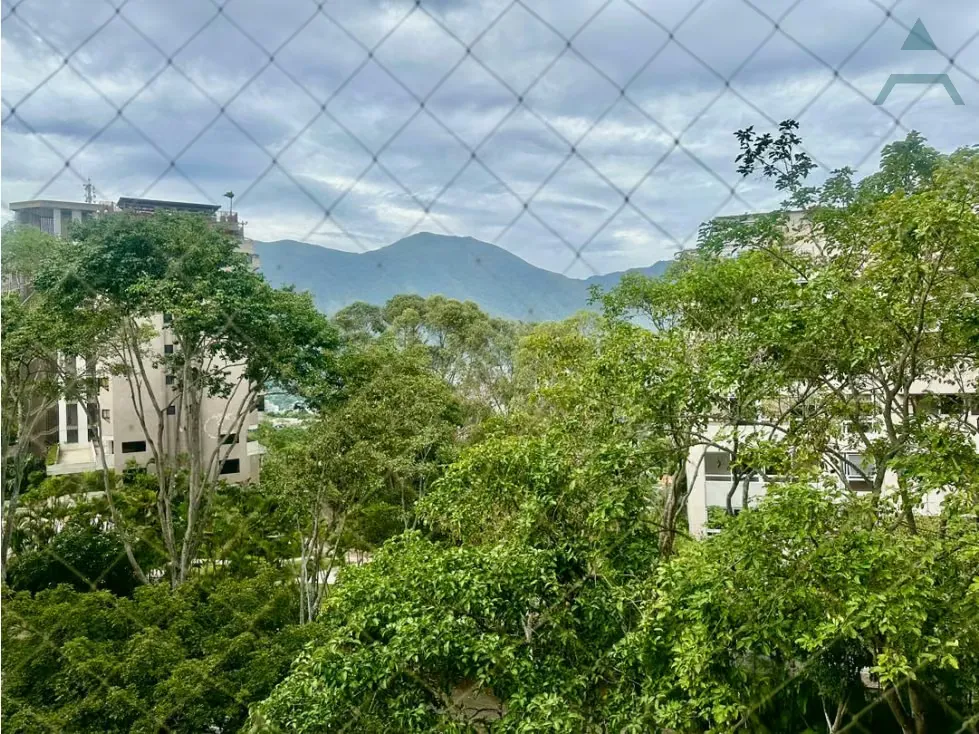 Se vende Apto 240m² 3h+s/3b+s/3p Colinas de Valle Arriba - 6