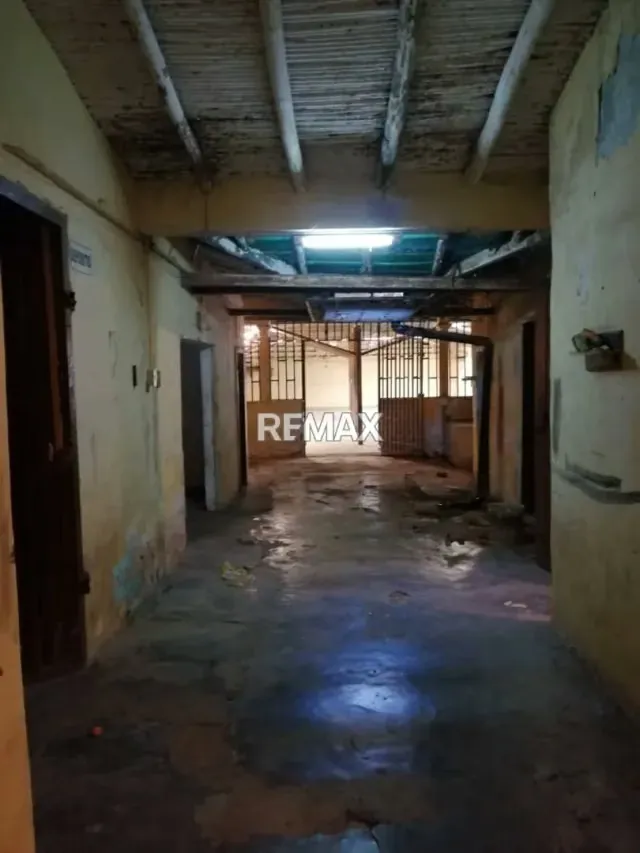En Venta Terreno con bienhechuría para fin Comercial Residencial en la Zona Centro - 8