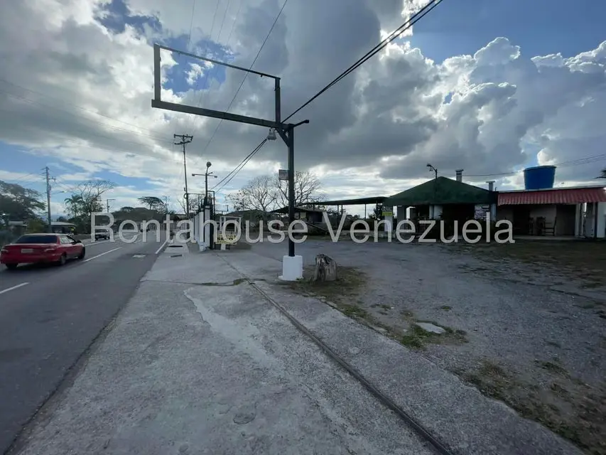Local Comercial en Venta en El Bucare, Miranda - 2