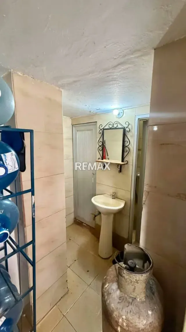 EN VENTA EDIFICIO COMERCIAL EN COLONCITO - 6