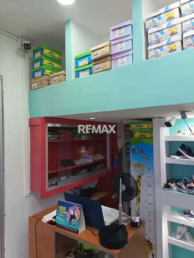EN VENTA EDIFICIO COMERCIAL EN COLONCITO - 8