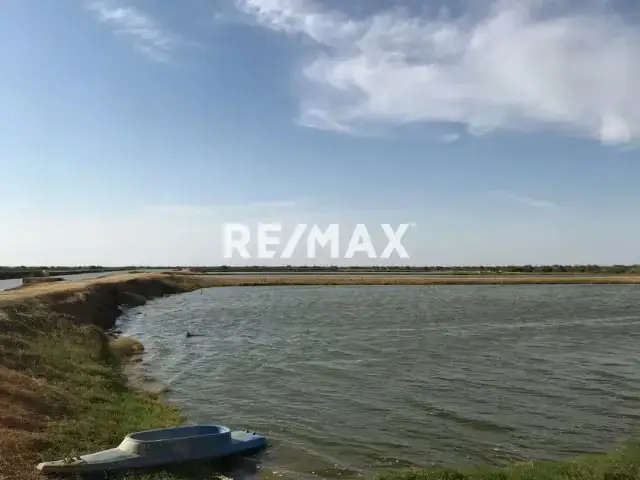 Granja Camaronera en venta en Quisiro