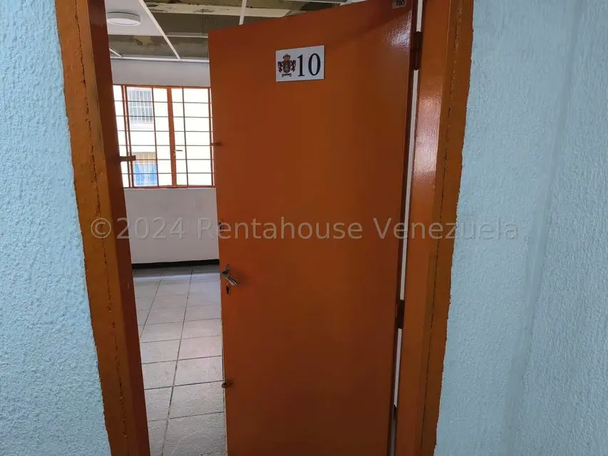 Comercial (Oficina) en Alquiler en Parroquia La Candelaria, Distrito Metropolitano - 7