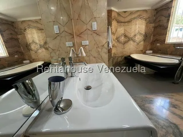 Apartamento (1 Nivel) en Venta en Altamira, Distrito Metropolitano - 18