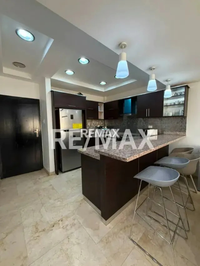 Apartamento en Edif. La Esmeralda - 11