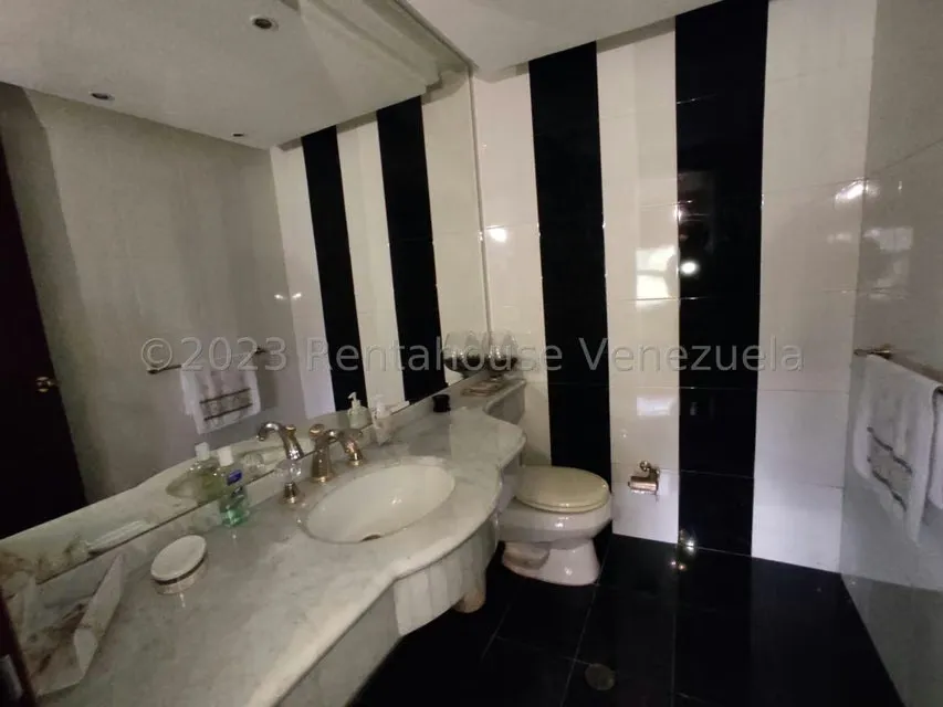 Casa (Multipes Niveles) en Venta en Colinas del Tamanaco, Distrito Metropolitano - 20