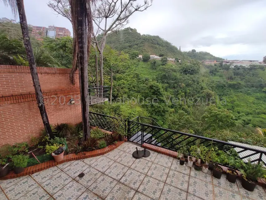 Casa (Multipes Niveles) en Venta en Colinas del Tamanaco, Distrito Metropolitano - 23
