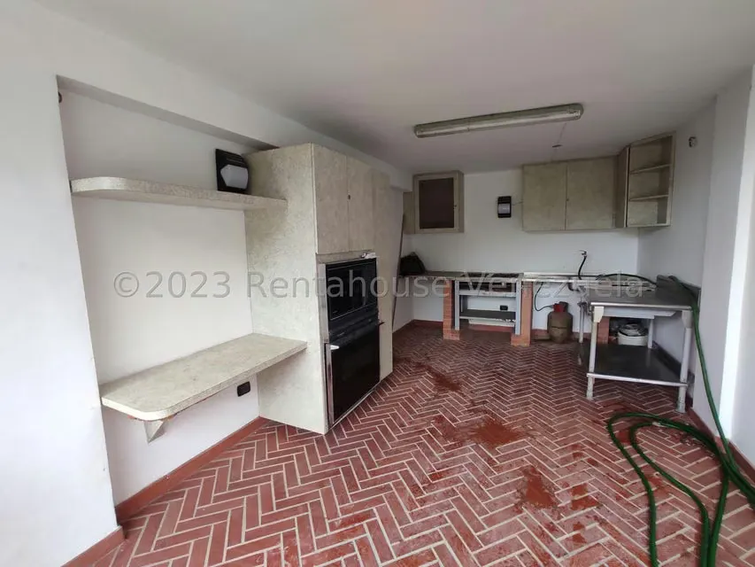 Casa (Multipes Niveles) en Venta en Colinas del Tamanaco, Distrito Metropolitano - 25