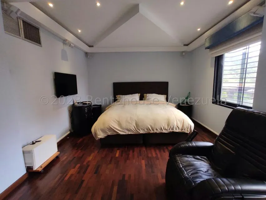Casa (Multipes Niveles) en Venta en Colinas del Tamanaco, Distrito Metropolitano - 39