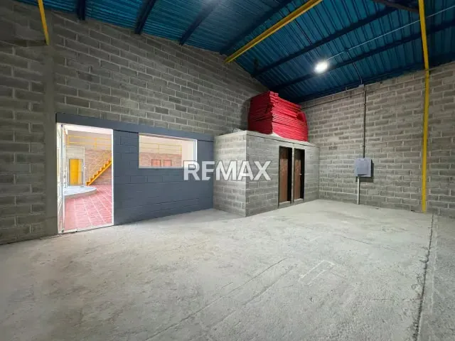 Terreno Propio + Galpon + Local + Desarrollo en proyecto - 5
