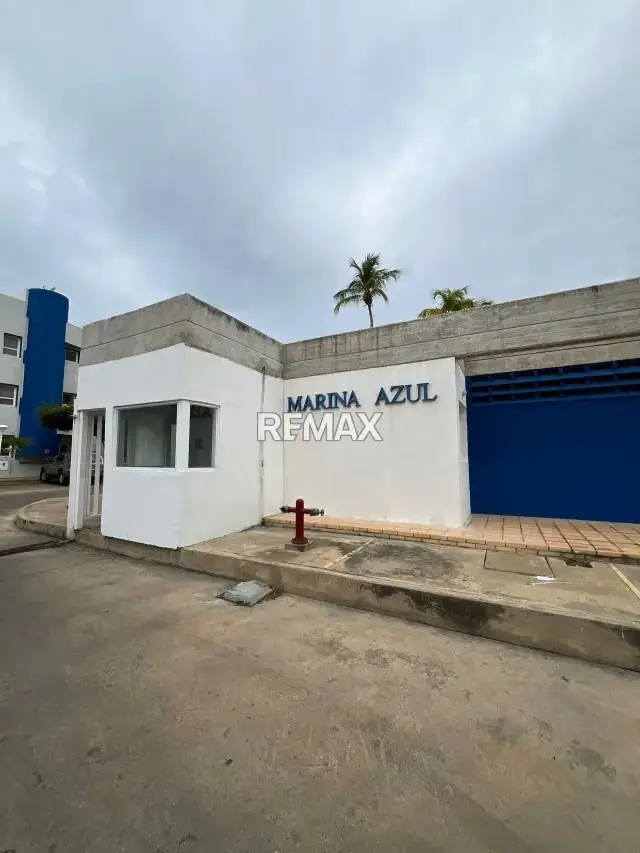 EN VENTA APARTAMENTO DÚPLEX EN RESIDENCIAS MARINA AZUL LECHERÍA