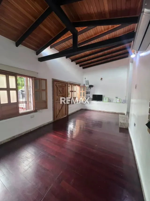 EN VENTA CASA CON PISCINA EN EL MORRO SAN DIEGO - 2
