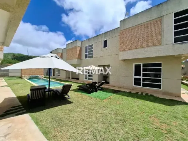 EN ALQUILER MODERNO TOWN HOUSE, EN EXCLUSIVO CONJUNTO EN MUNDO NUEVO, URB. VILLAS LAS PIEDRAS, ISLA DE MARGARITA. - 20