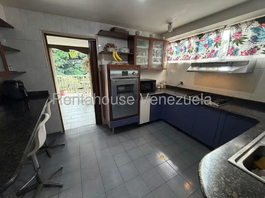 Apartamento (1 Nivel) en Venta en Chuao, Distrito Metropolitano - 12