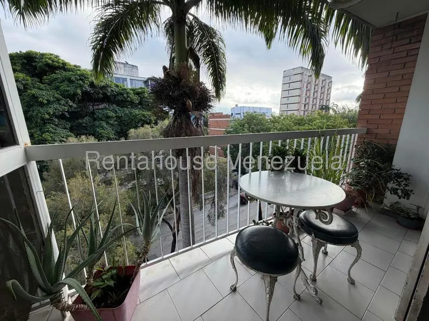 Apartamento (1 Nivel) en Venta en Chuao, Distrito Metropolitano - 5