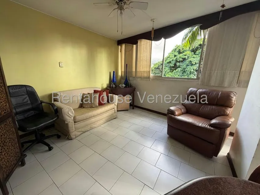 Apartamento (1 Nivel) en Venta en Chuao, Distrito Metropolitano - 8