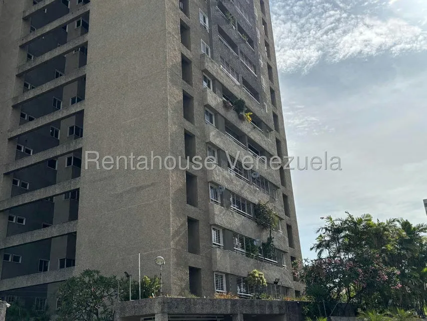 Apartamento (1 Nivel) en Alquiler en Bello Monte, Distrito Metropolitano