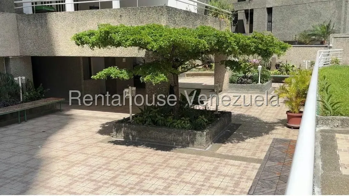 Apartamento (1 Nivel) en Alquiler en Bello Monte, Distrito Metropolitano - 11