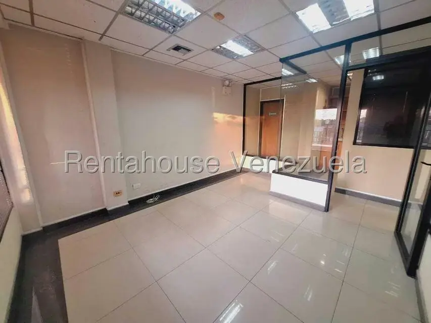 Comercial (Local Comercial) en Alquiler en Nueva Barcelona, Anzoategui - 12