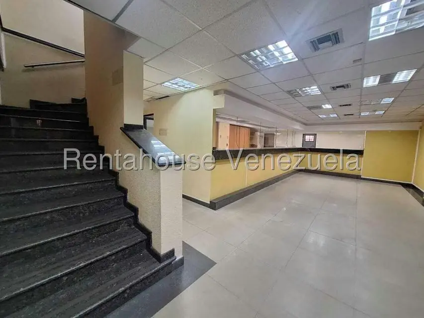 Comercial (Local Comercial) en Alquiler en Nueva Barcelona, Anzoategui - 2