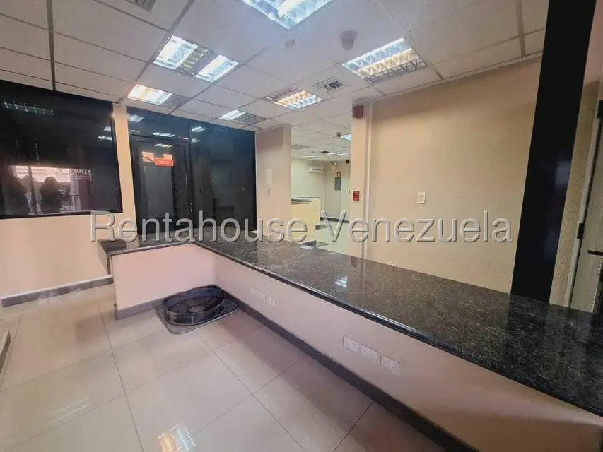 Comercial (Local Comercial) en Alquiler en Nueva Barcelona, Anzoategui - 24