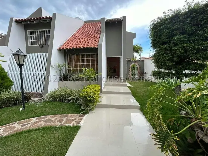 Casa (Multipes Niveles) en Venta en Monte Real, Lara