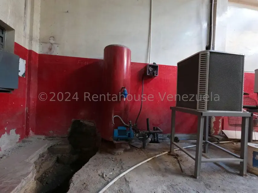 Comercial (Edificio) en Venta en Centro, Lara - 19