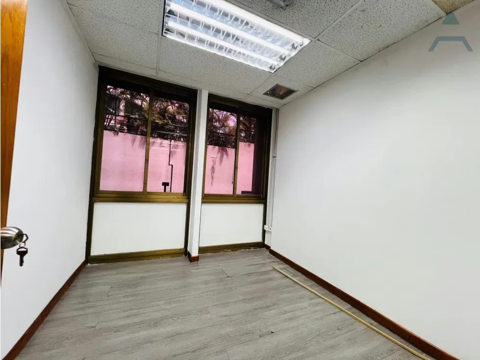 Se alquila Oficina 120m² Chuao - 7