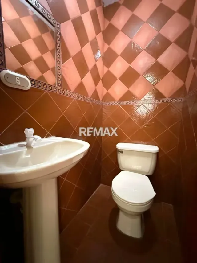En venta Amplia Casa de 2 Niveles en Conjunto Residencial El Trigal, La Guayana - 12