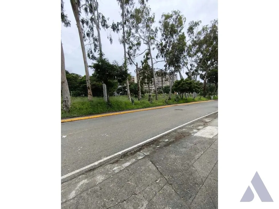 Vendo casa duplex original 245m2 La California Sur 4110 - 2