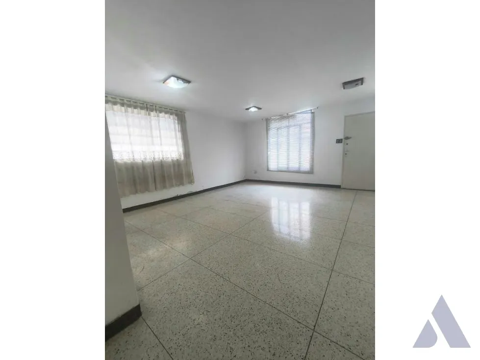 Vendo casa duplex original 245m2 La California Sur 4110 - 24