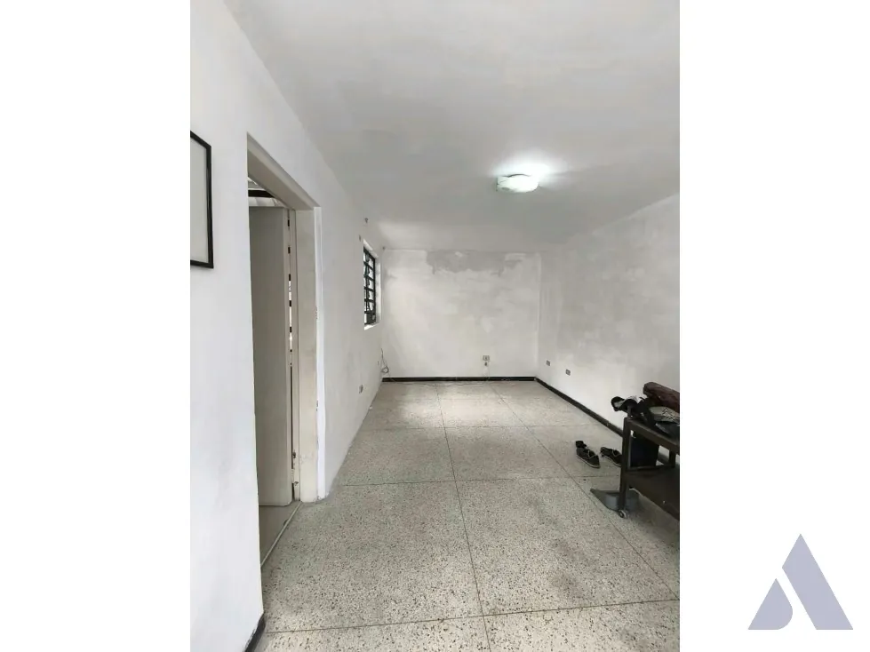Vendo casa duplex original 245m2 La California Sur 4110 - 9