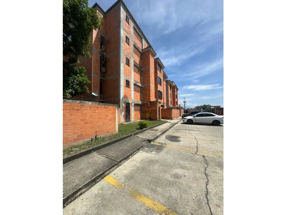 Apartamento en venta PB Ciudad Alianza Res Las Trinitarias - 14