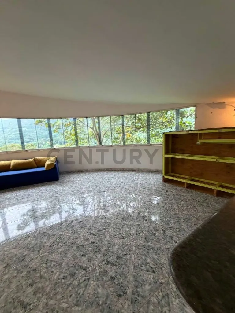 ESPECTACULAR PENTHOUSE DÚPLEX CON ANEXO INDEPENDIENTE EN URB. MIRANDA - 12