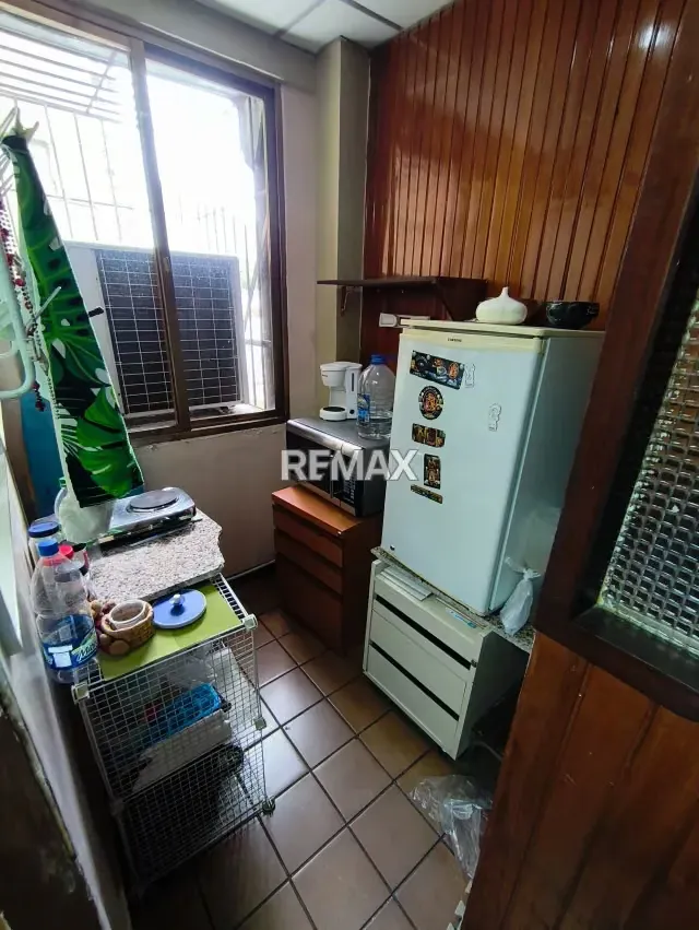 Oficina Convertible con potencial comercial y residencial en una ubicación estratégica, en el centro de Caracas - 7