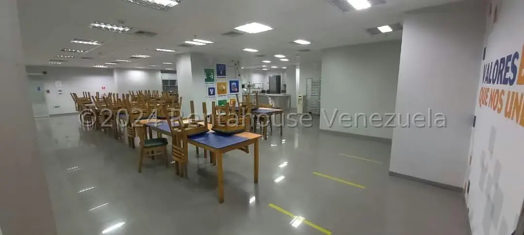 Local Comercial en Venta en Parroquia La Candelaria, Distrito Metropolitano - 11
