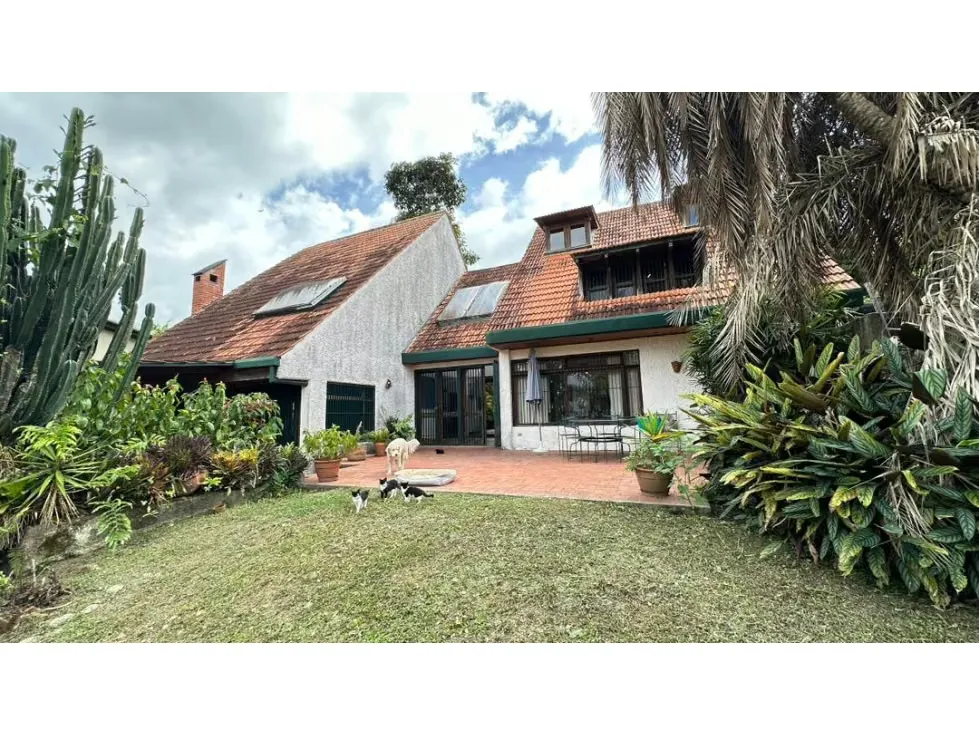 Se Vende Casa 1650m² 6h/3b+s+v/2p Oripoto - 2