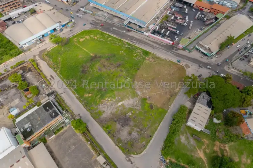 Terreno (Industrial) en Venta en Terrinca, Miranda