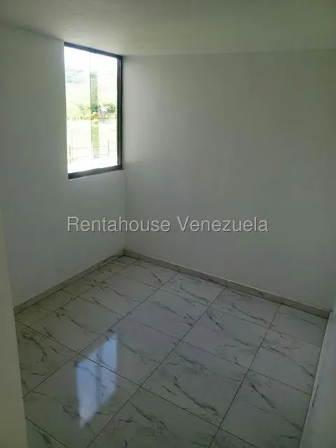 Apartamento (1 Nivel) en Venta en El Solar de la Quinta, Miranda - 5