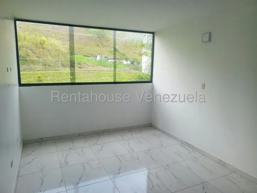 Apartamento (1 Nivel) en Venta en El Solar de la Quinta, Miranda - 7