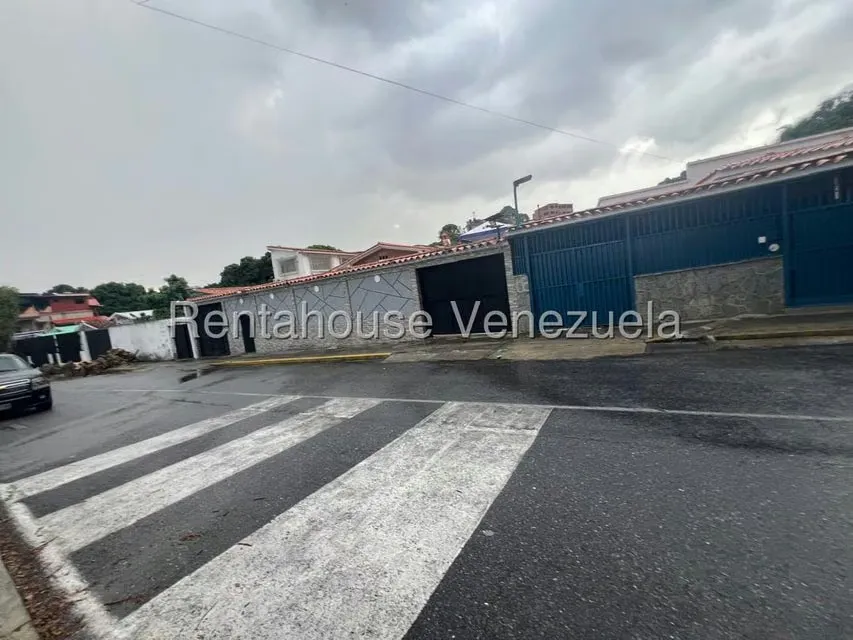 Casa (1 Nivel) en Venta en San Bernardino, Distrito Metropolitano - 2