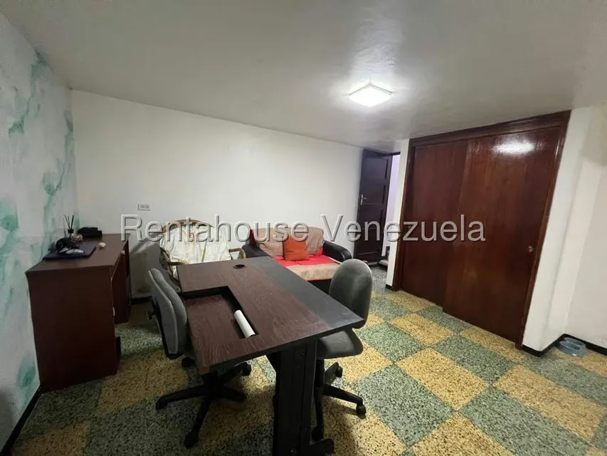 Casa (1 Nivel) en Venta en San Bernardino, Distrito Metropolitano - 33