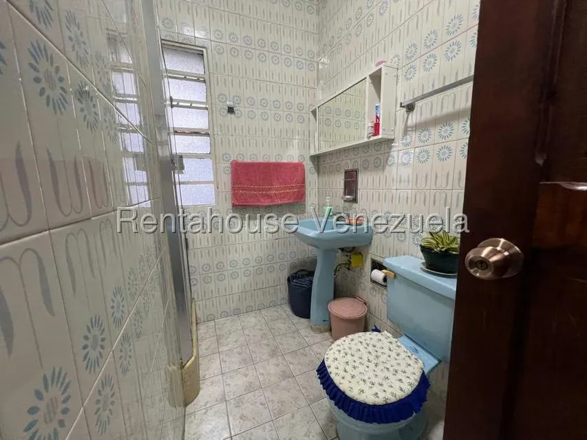Casa (1 Nivel) en Venta en San Bernardino, Distrito Metropolitano - 9