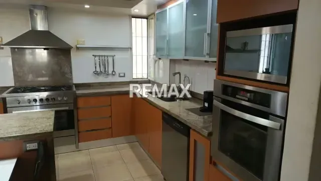 En venta Exclusiva PB con Terraza en Calle Cerrada – Caurimare - 13
