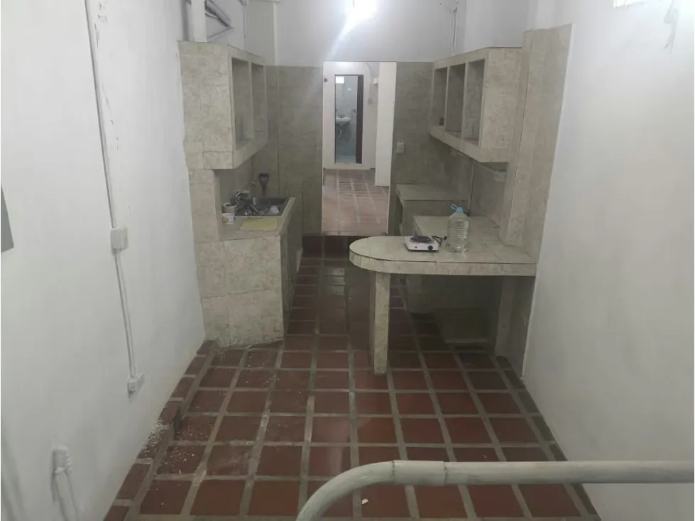 San Bernardino Av Panteón VENDO casa comercial 700m2 (mogo) - 9